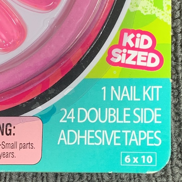 Ja-Ru Glitter Girl Dazzle Nails Stick-On Gems Kid Sized Ages 4+ New - Picture 8 of 12